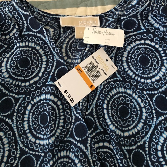 NWT! MICHAEL KORS BLUE PATTERN BLOUSE Size: Small - Picture 4 of 5